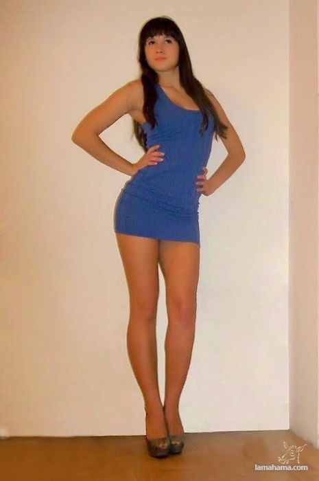 Girls in tight dresses IV - Pictures nr 9