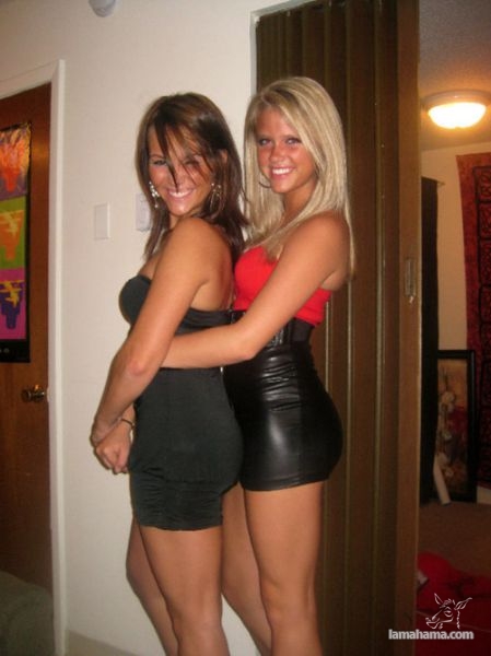 Girls in tight dresses V - Pictures nr 29