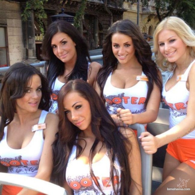 Hooters girls from Budapest - Pictures nr 28